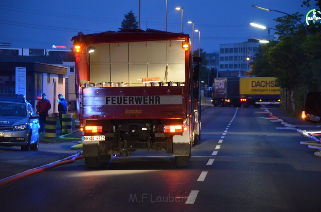 Grossfeuer Poco Lager Koeln Porz Gremberghoven Hansestr P298.JPG - Miklos Laubert